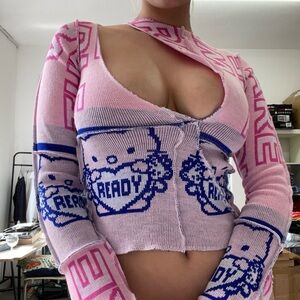 Kitty Slash Long Sleeve